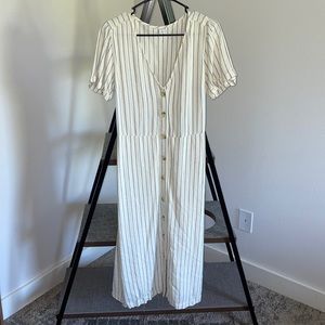 Old Navy, Size Small, Midi length, Cream and Blue Dress.